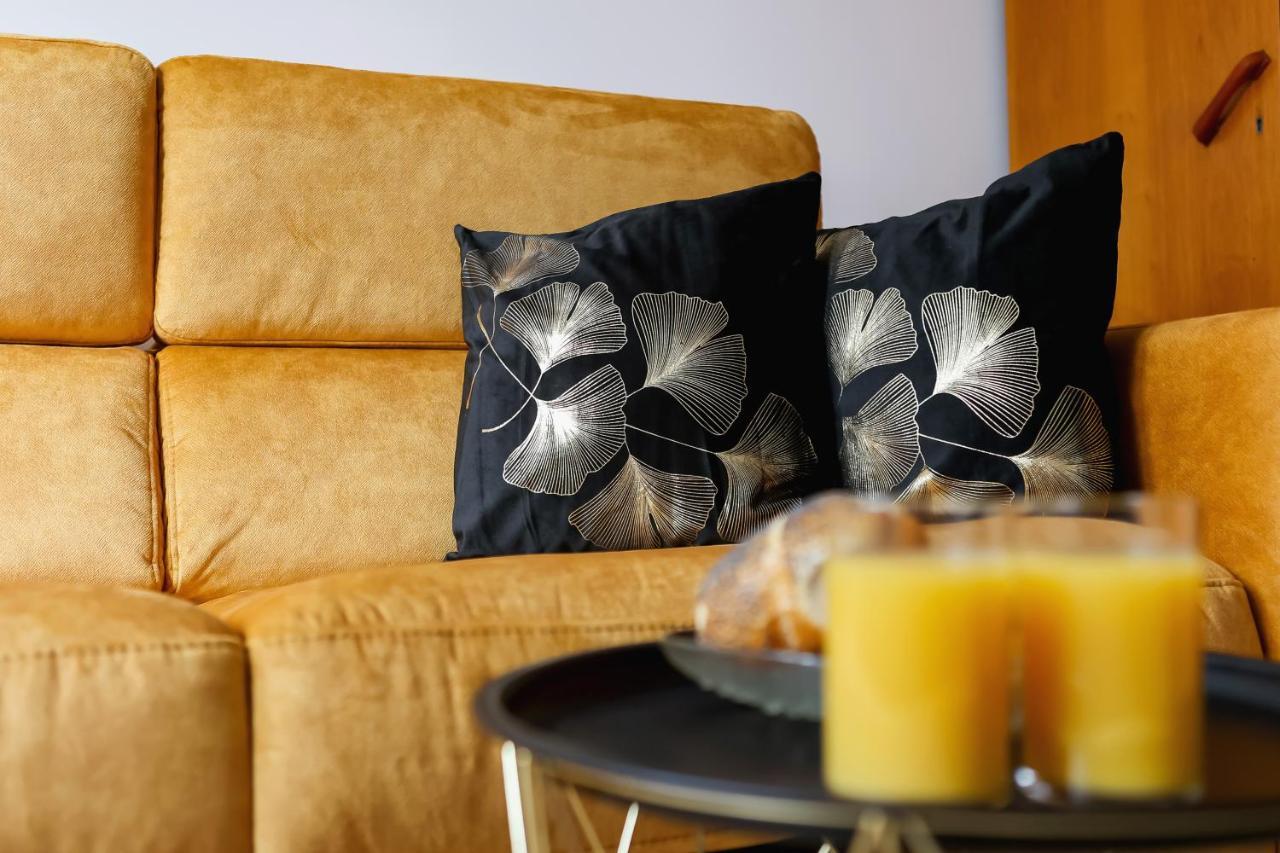 Apartments Osiedle Szkolne Cracow By Noclegi Renters Krakov Exteriér fotografie