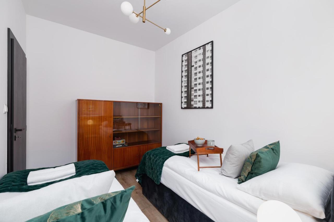 Apartments Osiedle Szkolne Cracow By Noclegi Renters Krakov Exteriér fotografie